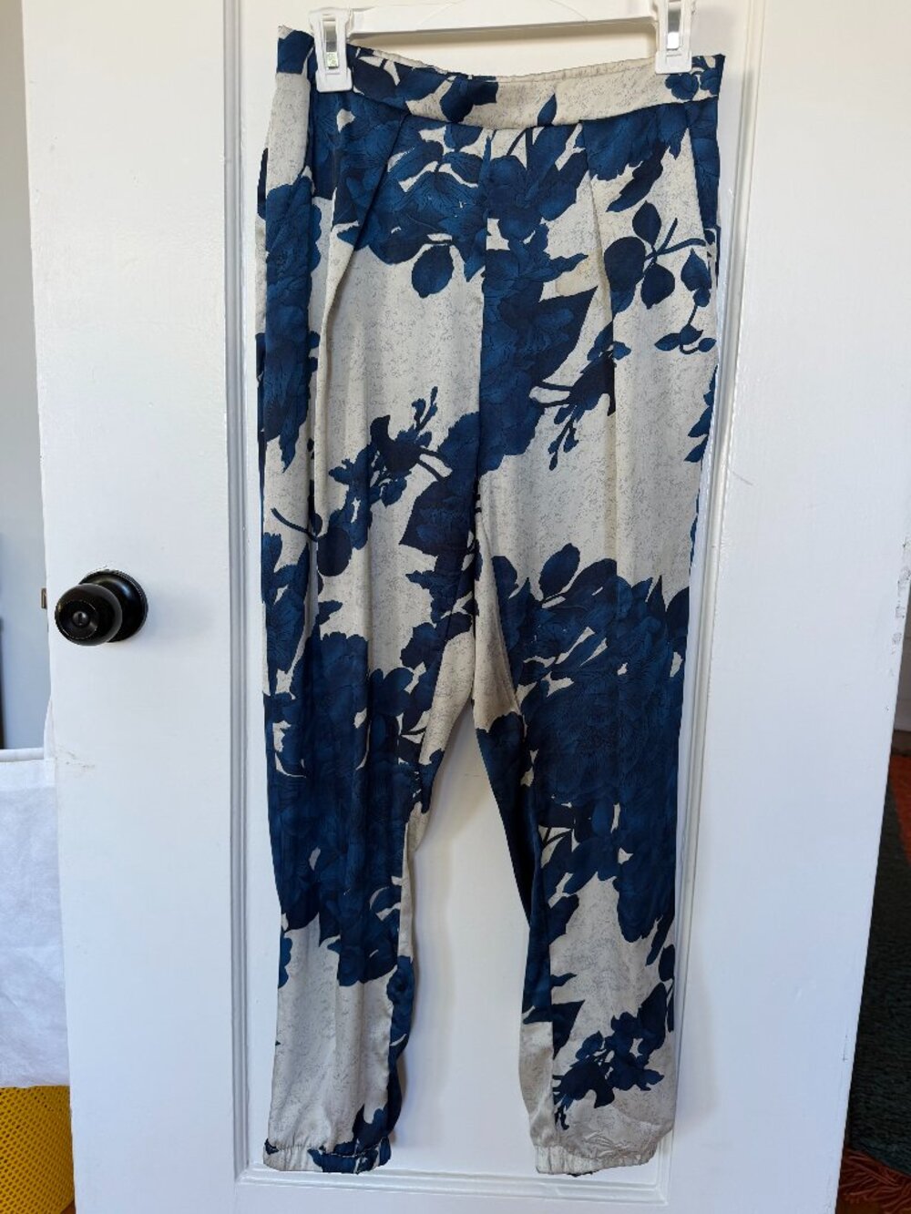 Glamorous Navy Floral Print Wide Leg Pants – Size M, NWOT